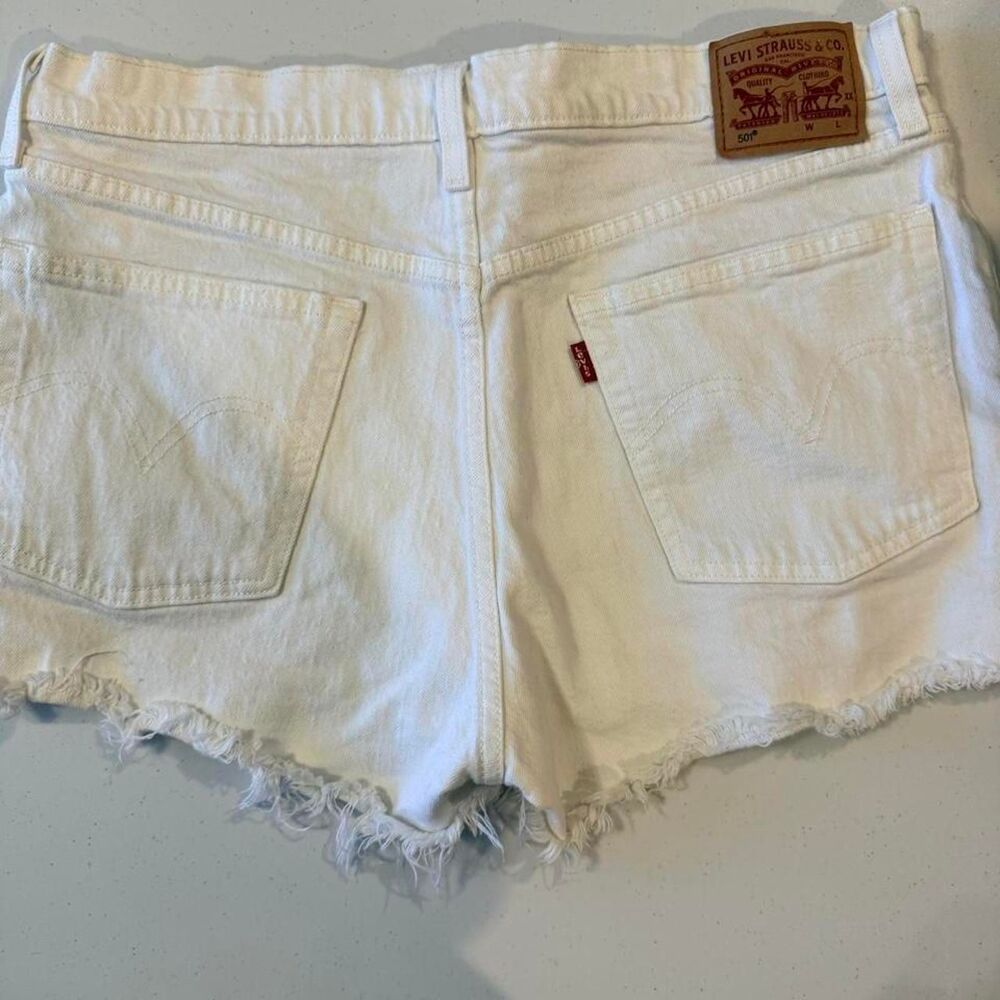 Levi-s Women's White Shorts